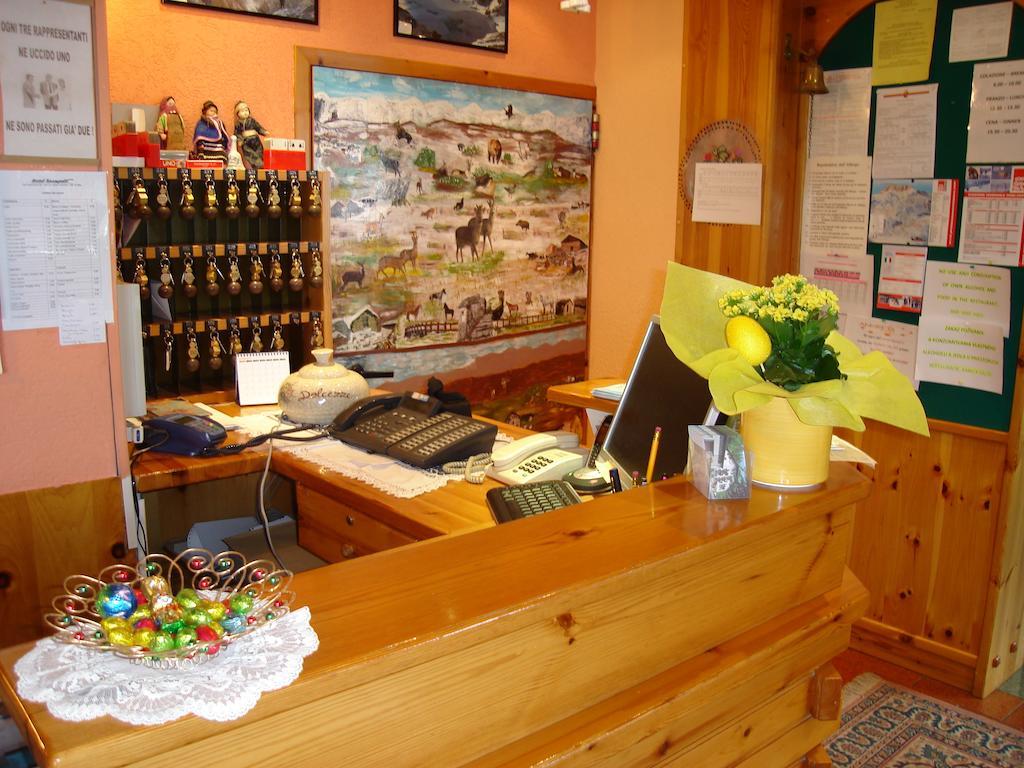 Hotel Spampatti Castione della Presolana Bagian luar foto