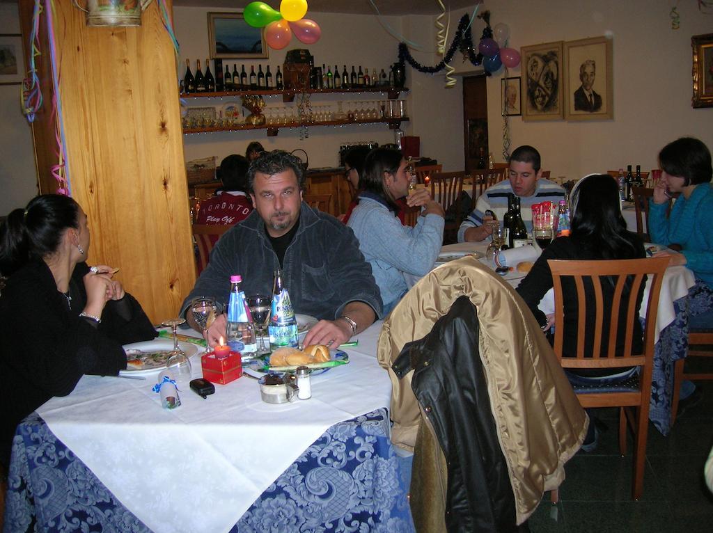 Hotel Spampatti Castione della Presolana Bagian luar foto